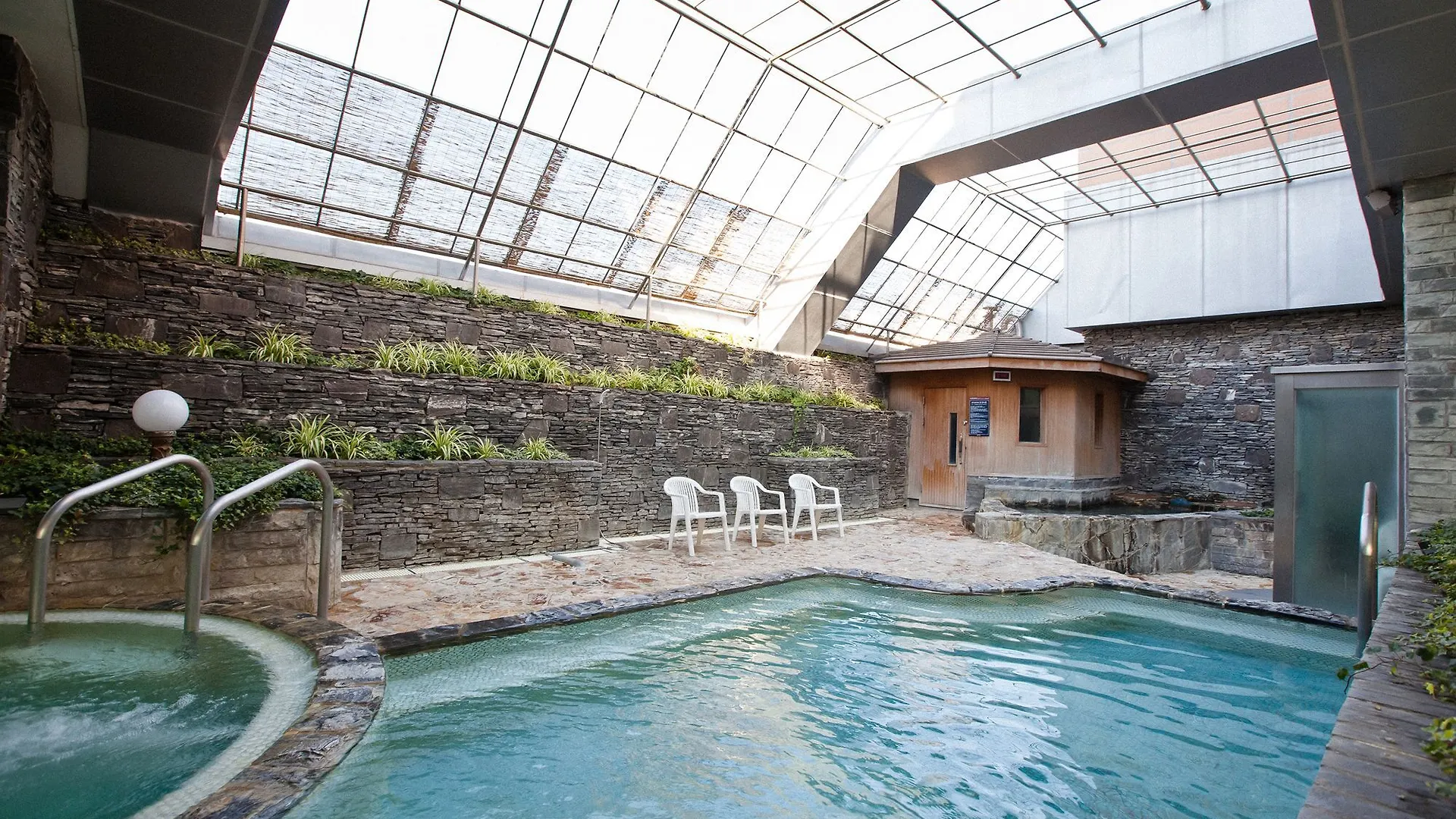 Nongshim Hotel Puszan 5*,