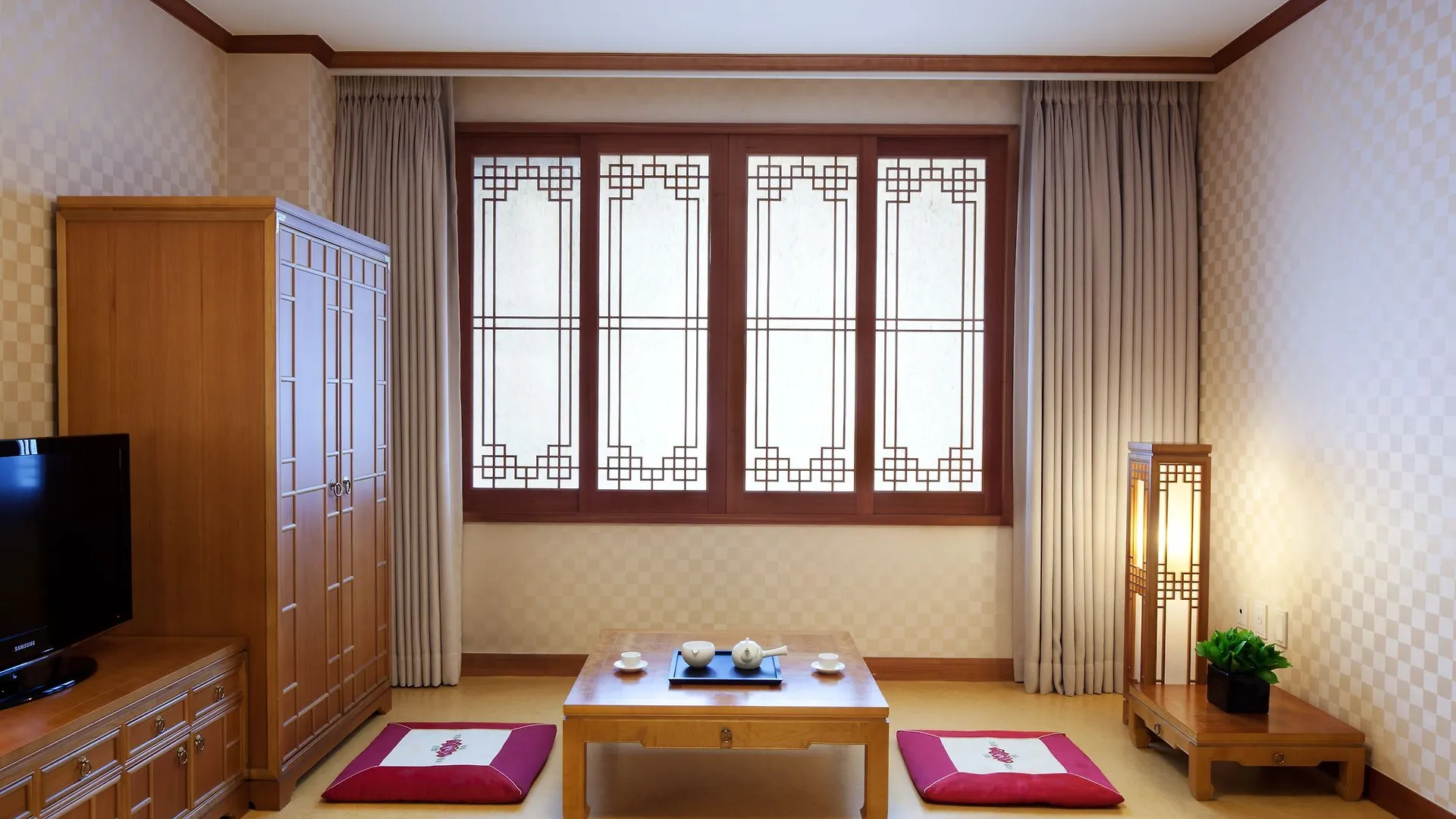 Nongshim Hotel Puszan 5*,