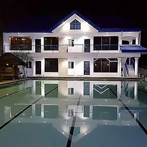 Woodland Resort Angeles